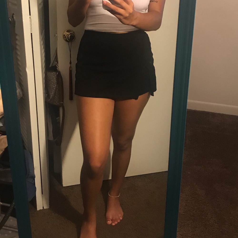 Black side slit skort